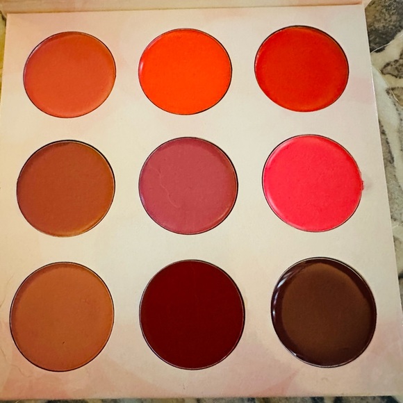 New unused Bh cosmetics Shaaanxo 18 pc lipstick & eyeshadow palette - Picture 3 of 9